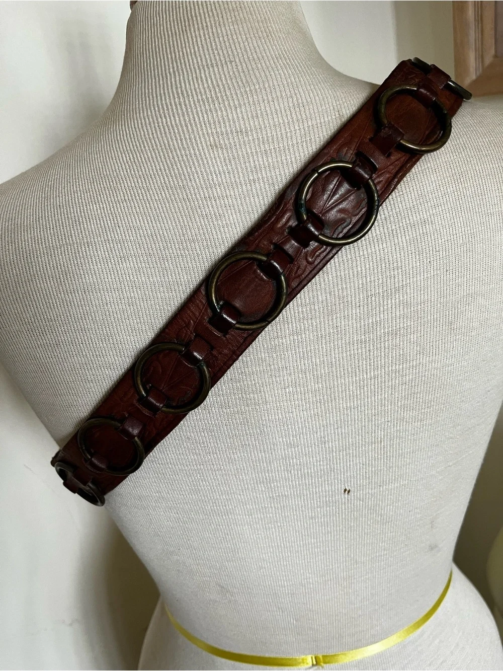 Vintage Leather Belt with Brass Ring Adornment and Buckle Size 38 - Picture 4 of 14